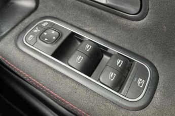 MERCEDES-BENZ A CLASS 1.3 A250e 15.6kWh AMG Line (Executive) Hatchback 5dr Petrol Plug