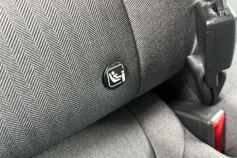 HYUNDAI IONIQ 38.3kWh Premium Hatchback 5dr Electric Auto (136 ps)