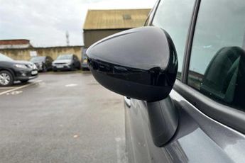 VAUXHALL CROSSLAND 1.5 Turbo D Ultimate SUV 5dr Diesel Auto Euro 6 (s/s) (120 ps)