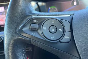 VAUXHALL MOKKA Electric 50kWh Ultimate SUV 5dr Electric Auto (136 ps)