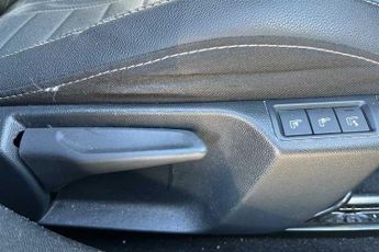 VAUXHALL MOKKA Electric 50kWh Ultimate SUV 5dr Electric Auto (136 ps)