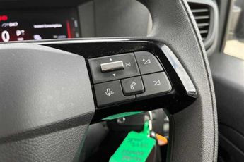 VAUXHALL VIVARO LIFE Electric 49kWh Combi XL MPV 5dr Electric Auto LWB (9 Seat, 7.4kW Charger)