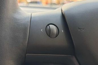 TESLA MODEL 3 Standard Range Plus Saloon 4dr Electric Auto RWD (241 bhp)