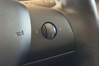 TESLA MODEL 3 (Dual Motor) Long Range Saloon 4dr Electric Auto 4WDE (346 ps)