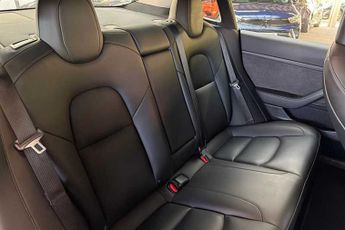TESLA MODEL 3 (Dual Motor) Long Range Saloon 4dr Electric Auto 4WDE (346 ps)