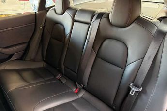 TESLA MODEL 3 (Dual Motor) Long Range Saloon 4dr Electric Auto 4WDE (346 ps)