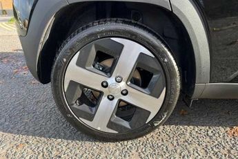 HYUNDAI INSTER Long Range 49kWh 02 SUV 5dr Electric Auto (115 ps)