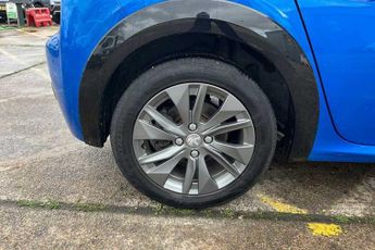 PEUGEOT E-208 50kWh Allure Premium Hatchback 5dr Electric Auto (7kW Charger) (