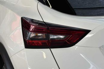 NISSAN JUKE 1.0 DIG-T N-Connecta SUV 5dr Petrol DCT Auto Euro 6 (s/s) (114 p