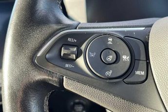 VAUXHALL MOKKA Electric 50kWh Elite Premium SUV 5dr Electric Auto (136 ps)