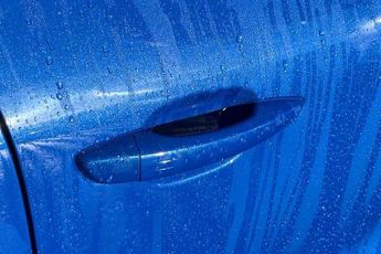 VAUXHALL MOKKA Electric 50kWh Elite Premium SUV 5dr Electric Auto (136 ps)