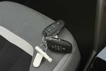 VAUXHALL MOKKA Electric 50kWh Elite Premium SUV 5dr Electric Auto (136 ps)