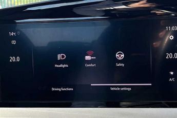 VAUXHALL MOKKA Electric 50kWh Elite Premium SUV 5dr Electric Auto (136 ps)