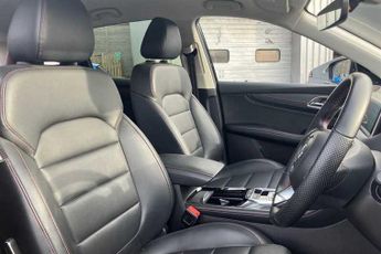 MG HS 1.5 T-GDI SE SUV 5dr Petrol DCT Euro 6 (s/s) (162 ps)