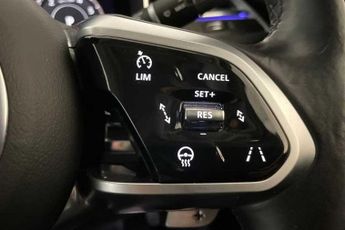 Jaguar F-Pace 2.0 P400e 17.1kWh HSE SUV 5dr Petrol Plug-in Hybrid Auto AWD Eur