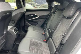Peugeot E-3008 73kWh GT SUV 5dr Electric Auto (210 ps)