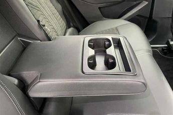 Peugeot E-3008 73kWh GT SUV 5dr Electric Auto (210 ps)