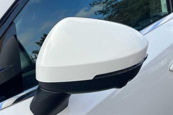 NISSAN QASHQAI 1.3 DIG-T MHEV N-Connecta SUV 5dr Petrol Hybrid XTRON 4WD Euro 6