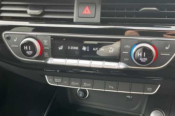 AUDI A4 AVANT 2.0 TFSI 35 Black Edition Estate 5dr Petrol S Tronic Euro 6 (s/s