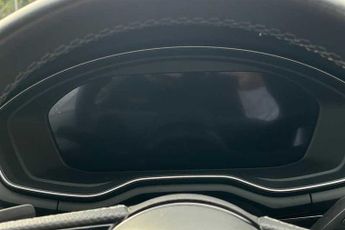 AUDI A4 AVANT 2.0 TFSI 35 Black Edition Estate 5dr Petrol S Tronic Euro 6 (s/s