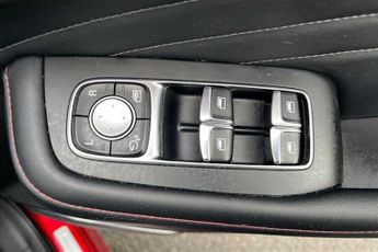 MG HS 1.5 T-GDI 16.6kWh Trophy SUV 5dr Petrol Plug-in Hybrid Auto Euro