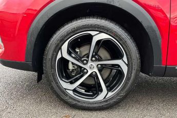 MG HS 1.5 T-GDI 16.6kWh Trophy SUV 5dr Petrol Plug-in Hybrid Auto Euro
