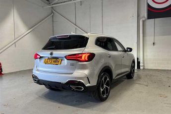 MG HS 1.5 T-GDI 16.6kWh Trophy SUV 5dr Petrol Plug-in Hybrid Auto Euro