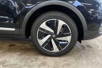 MG ZS 51.1kWh Trophy Connect SUV 5dr Electric Auto (176 ps)