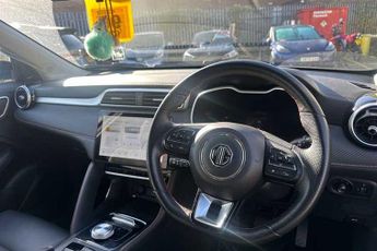 MG ZS 51.1kWh Trophy Connect SUV 5dr Electric Auto (176 ps)