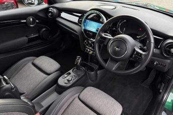 MINI ELECTRIC HATCH Cooper SE 32.6kWh Level 2 Hatchback 3dr Electric Auto (184 ps)