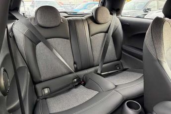 MINI ELECTRIC HATCH Cooper SE 32.6kWh Level 2 Hatchback 3dr Electric Auto (184 ps)