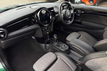 MINI ELECTRIC HATCH Cooper SE 32.6kWh Level 2 Hatchback 3dr Electric Auto (184 ps)