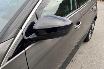 Vauxhall Grandland X 1.2i Turbo (130 PS) Sport Nav 5 Door Petrol SUV Automatic 