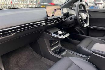 MG MG4 EV 64kWh Trophy Long Range Hatchback 5dr Electric Auto (203 ps)