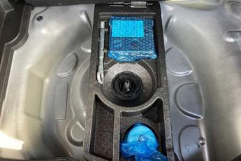 VAUXHALL CROSSLAND 1.2 Turbo Ultimate SUV 5dr Petrol Auto Euro 6 (s/s) (130 ps)