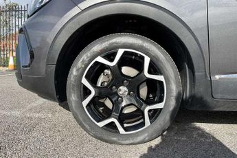 VAUXHALL CROSSLAND 1.2 Turbo Ultimate SUV 5dr Petrol Auto Euro 6 (s/s) (130 ps)