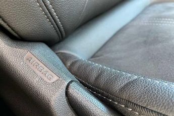 VAUXHALL CROSSLAND 1.2 Turbo Ultimate SUV 5dr Petrol Auto Euro 6 (s/s) (130 ps)