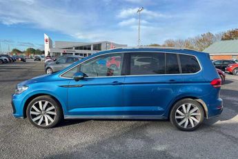 VOLKSWAGEN TOURAN 1.5 TSI EVO R-Line MPV 5dr Petrol DSG Euro 6 (s/s) (150 ps)