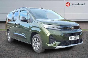 VAUXHALL COMBO LIFE Electric 52kWh Ultimate XL MPV 5dr Electric Auto (7.4kW Charger) (136 ps)