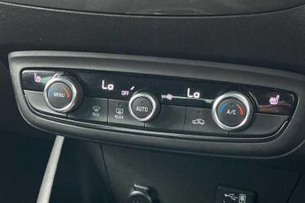 VAUXHALL CROSSLAND 1.5 Turbo D Ultimate SUV 5dr Diesel Auto Euro 6 (s/s) (120 ps)