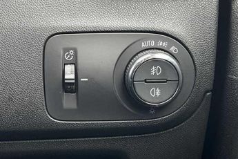 VAUXHALL CROSSLAND 1.5 Turbo D Ultimate SUV 5dr Diesel Auto Euro 6 (s/s) (120 ps)