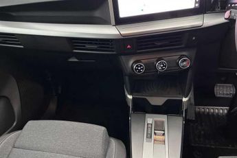 Vauxhall FRONTERA ELECTRIC 44kWh Design SUV 5dr Electric Auto (113 ps)