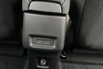 Vauxhall FRONTERA ELECTRIC 44kWh Design SUV 5dr Electric Auto (113 ps)