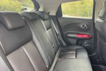 Nissan Juke 1.6i (117 PS) Tekna 5 Door Petrol SUV Automatic 