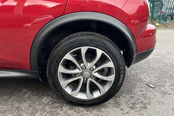 Nissan Juke 1.6i (117 PS) Tekna 5 Door Petrol SUV Automatic 