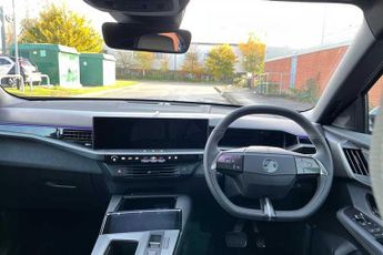 Vauxhall Grandland Electric 73kWh GS SUV 5dr Electric Auto (213 ps)