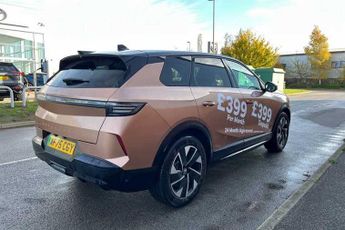 Vauxhall Grandland Electric 73kWh GS SUV 5dr Electric Auto (213 ps)