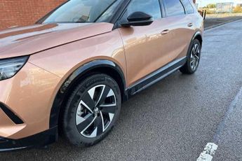 Vauxhall Grandland Electric 73kWh GS SUV 5dr Electric Auto (213 ps)