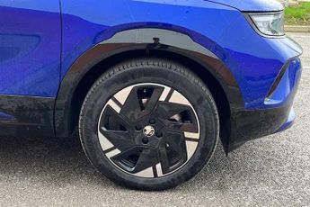 Vauxhall Mokka Electric 54kWh Ultimate SUV 5dr Electric Auto (156 ps)