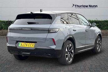 Vauxhall Grandland Electric 73kWh GS SUV 5dr Electric Auto (213 ps)